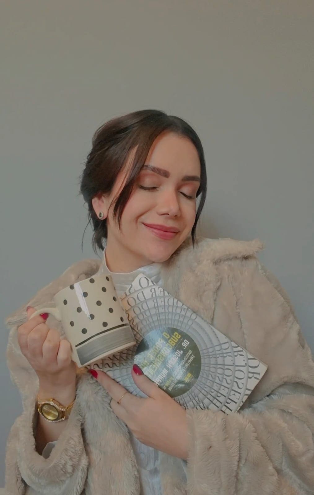 Julia — Fundadora VEETA